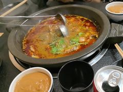 -灶知轩湘西石锅鱼(万佳广场店)
