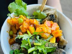 -大学城夜市大排档(凤栖路店)