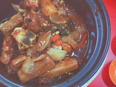茄子滑鸡煲-小小饭店