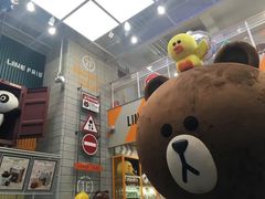 -LINE FRIENDS Garosu-gil Flagship Store