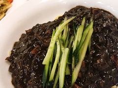 -桃园中华料理炸酱面(燕儿岛路店)