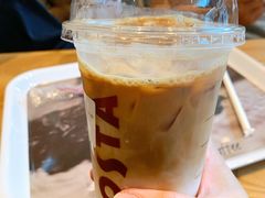 拿铁-COSTA COFFEE(国正中心店)