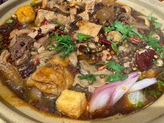 -沙胆彪炭炉牛杂煲(上海日月光广场店)