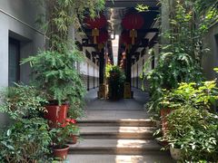 -唔呶喔哩酒家(生产街店)