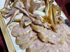 熏酱杀猪拼盘-老六杀猪菜(进乡街店)