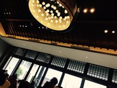 -梁鸿湿地丽笙度假酒店大堂吧