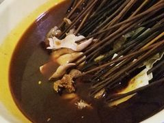 -拈签一笑黄牛肉辣卤串串