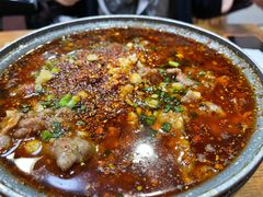 水煮牛肉-盐与味葱葱鲫鱼•自贡菜江湖菜(春熙店)