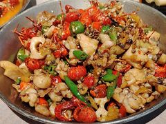 -巴厘龙虾·榜首油焖大虾(音乐学院·沿江酒馆店)