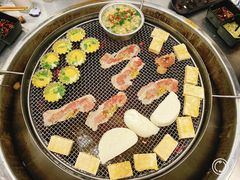 -彝人部落火盆烧烤(原内环足球场店)