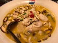 -蜜桃餐厅·伴山(湖滨商业街店)