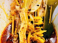 麻婆婆冷串串-麻婆婆白家肥肠粉(海岸城店)