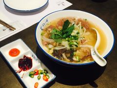 -美奈小馆·越南料理(中航城君尚购物中心店)