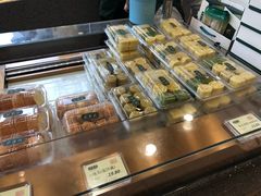 面包甜点陈列柜-泸溪河桃酥(秦淮夫子庙一店)