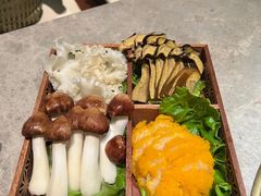 -余欢领鲜火锅(新街口店)