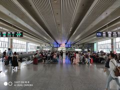 -上海站南广场-停车场