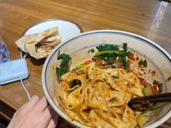 -元志初腊汁肉夹馍(钟楼粉巷店)