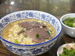 -一间楼牛羊肉泡馍馆(东一路店)