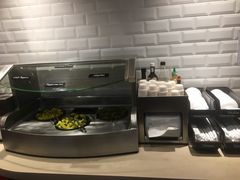 -The Habit Burger Grill 哈比特汉堡(爱琴海店)