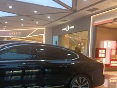 -万达广场(南昌红谷滩店)