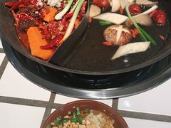 -贰回巷火锅馆(钟楼店)