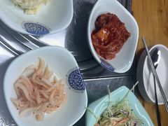 -亲昵春川鸡排(韩国美食街店)