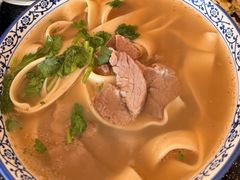 -十二忠手拉面(五福店)