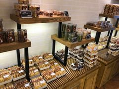 面包甜点陈列柜-丁香西饼屋(桂林路店)