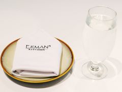 餐具摆设-Erman岩烧牛排(虹桥南丰城店)