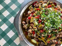 -廖哥泡椒兔(峨眉店)