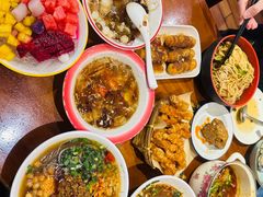 -爆炸头阿姨小四川正宗川味小吃(无任何分店)