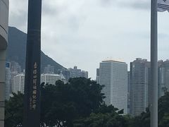 -香港回归祖国纪念碑