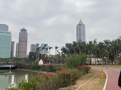 -万绿园