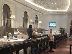 -王府井酒店(金桥港湾店)