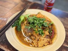 -方铲铲·成都板凳面(滨江银泰店)