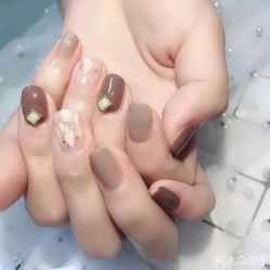 -Halo美甲美睫