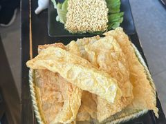 -今日潮牛(张江万科翡翠公园店)