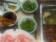 -巴渝瓦肆重庆鲜火锅(宝龙环湖店)