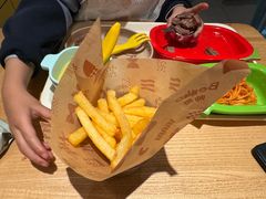 -菲滋意式餐厅(西湖文化广场店)