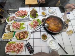 -领鲜现切猪杂火锅(番禺桥南店)