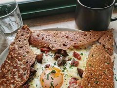 鸡蛋蘑菇熏肉荞麦可丽饼-RAC BAR(安福路店)