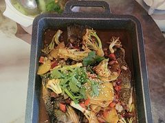 -春天里餐厅·云南创意菜特色美食(束河店)