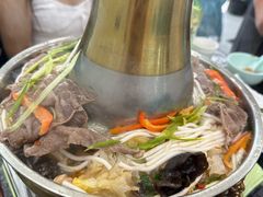 -撒拉人家.酸菜牦牛肉火锅