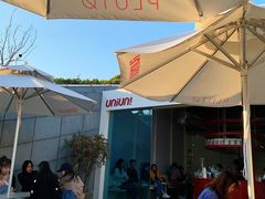 露天位-UNI UNI(环亚凯瑟琳店)