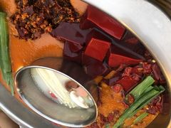 -周幺妹重庆老火锅(银泰城总店)