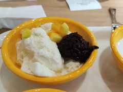 -拾忆小碗甜品(万达广场店)