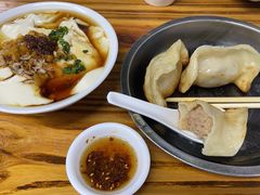 -锅贴大王南翔小笼(临沂二村店)