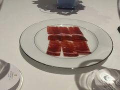 -AZUR聚(香格里拉饭店)