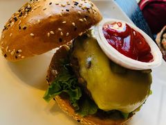 芝心牛肉汉堡-Lets burger非常汉堡·环球风味(蓝色港湾店)