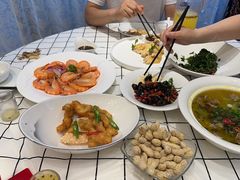 -沪华海鲜大酒楼(南汇店)